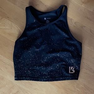 AMAZING CONDITION Buffbunny crop